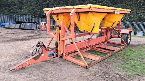 Larrington potato box filler
