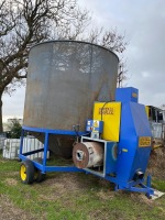 Bentall Simplex 12T mobile diesel batch grain dryer, part dismantled, to view off site (DN14)