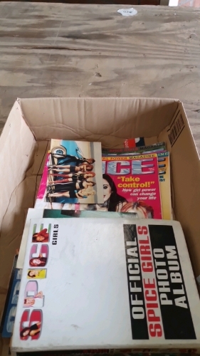 Quantity of Spice Girls items, photos, magazines etc