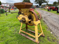 Bamfords Rapid grinding and rolling mill