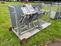 Bateman sheep turnover crate