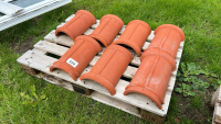 7x ribbed ridge tiles