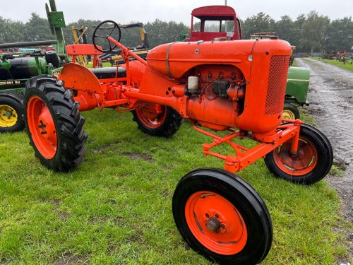1945 Allis Chalmers Model C tractor, serial no. C31130, an older restoration in running order, caps in site office