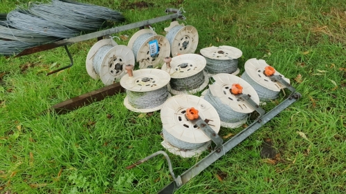 3-reel electric fence wire