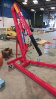 Engine hoist