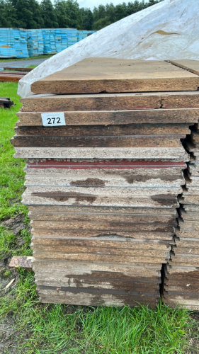 Quantity of mezzanine flooring approx 26 sheets