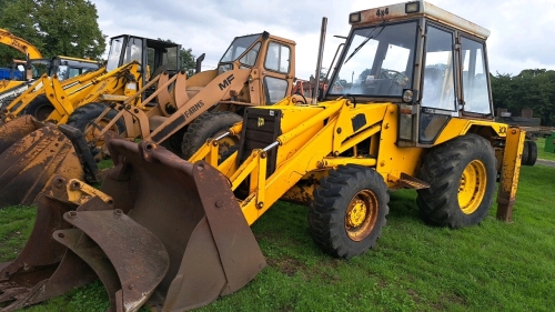 JCB 3CX Site Master 4 x 4 excavator, E432 AKR