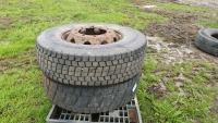 295/80/22.5 drive wheel and tyre