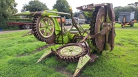 Claas RU 450 maize header for forager
