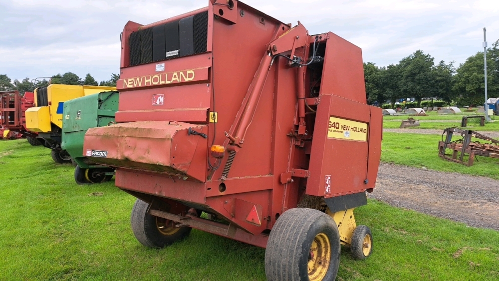 New Holland 640 baler | York Machinery Sale (Machinery, trailers ...