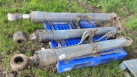 3 x hydraulic rams to suit Volvo digger