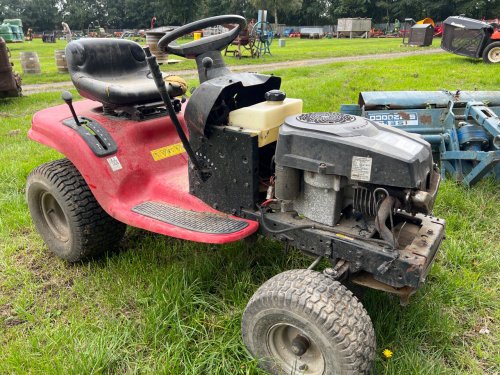 Jonsered ride on lawnmower, no bonnet or cutting deck