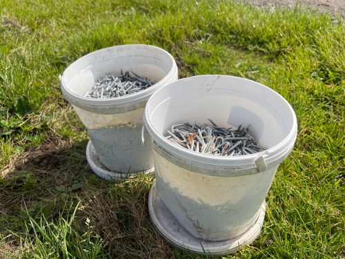 Quantity of fencing staples