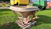Vicon spreader