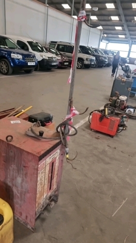 Box Transarc 300 stick welder
