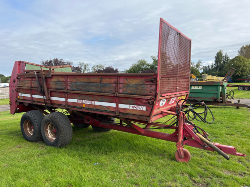 JF double axle rear beater muck spreader