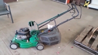 Briggs & Stratton petrol mower scarifier