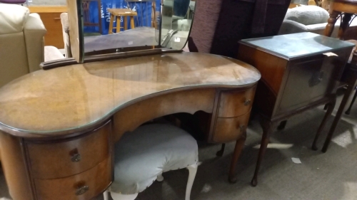 Kidney shaped dressing table, mirror, stool and small side cupboard