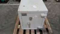 Securikey Premier vault and keys