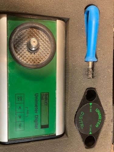 Unimeter grain moisture meter c/w sampling spear and grain sundries