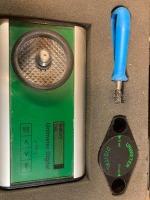 Unimeter grain moisture meter c/w sampling spear and grain sundries