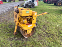 Bomag single drum roller