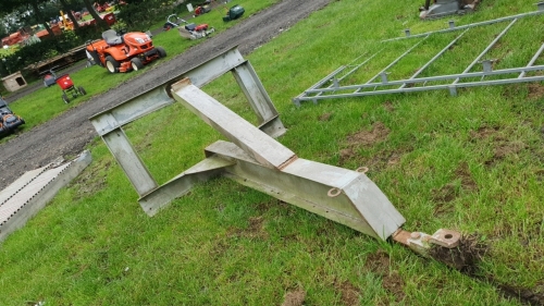 Galvanised jib JCB brackets