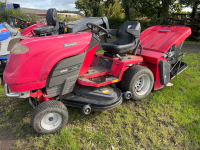 Westwood V20/50D diesel ride on mower with collector, all working