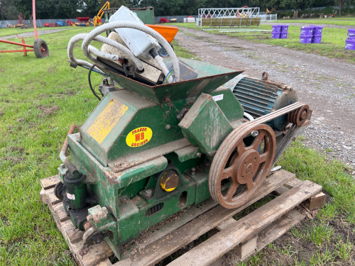 Fraser 3ph M9 bruiser