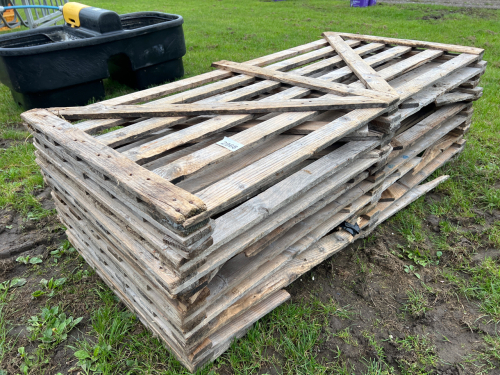 10x wooden sheep hurdles