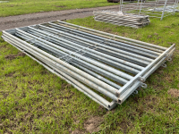 5 x cattle hurdles