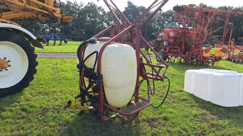 Hardi NL600 sprayer