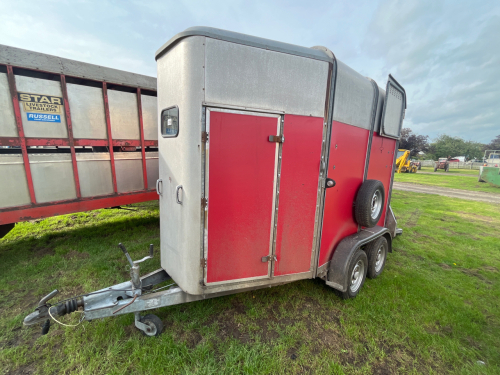Ifor Williams 505 horse trailer, new brakes, cables and new sides recently