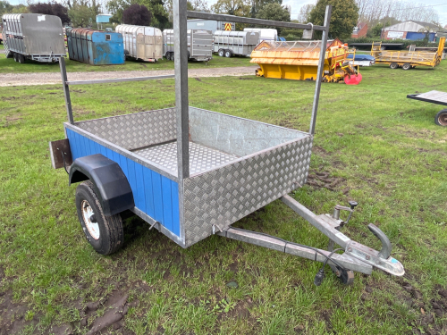 5x4 car trailer, full galvanised frame and chassis. New tyres, ladder rack front and back. Tongue and groove boards on the sides covered with tin sheets. Buffalo board floor with aluminium chequer plate