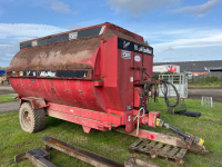 Hi Spec Mix Max 16 feeder well worn but in working order weigh cells ok