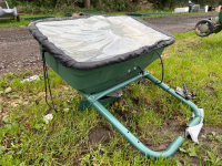 12V Small rock machinery grass and salt spreader