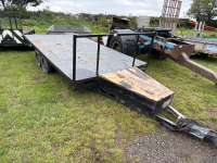 Flat bed trailer