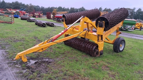 Twose 6m rollers c/w breaker rings