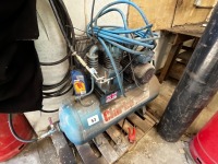 Clarke compressor, 2015, 32 amp