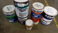 5ltr & 2.5ltr Permaglaze white low odour eggshell paint, 1ltr primer, 2.5ltr Dulux cream gloss, 5ltr vinyl Emu light matt paint