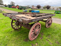 Horse drawn 4-wheeled rulley, partley restored - 4