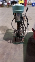 Kinzo single phase 220v pillar drill, working order