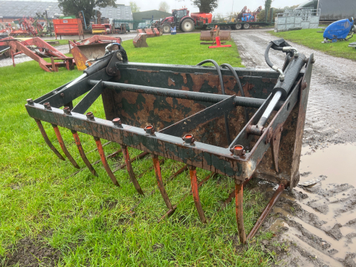 MX muck grab