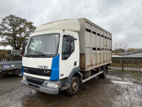 DAF LF 45 cattle box lorry