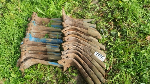 Rabewerk power harrow, hard tip tines