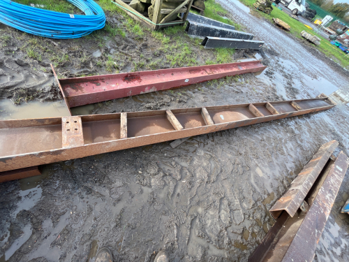 Steel girder 12"x6.5"x22'10"