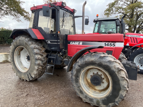 Case 1455XL, Registered in 1988, 4wd tractor, runs and drives, 4wd box removed and requires attention