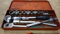 Large and small socket sets - 4