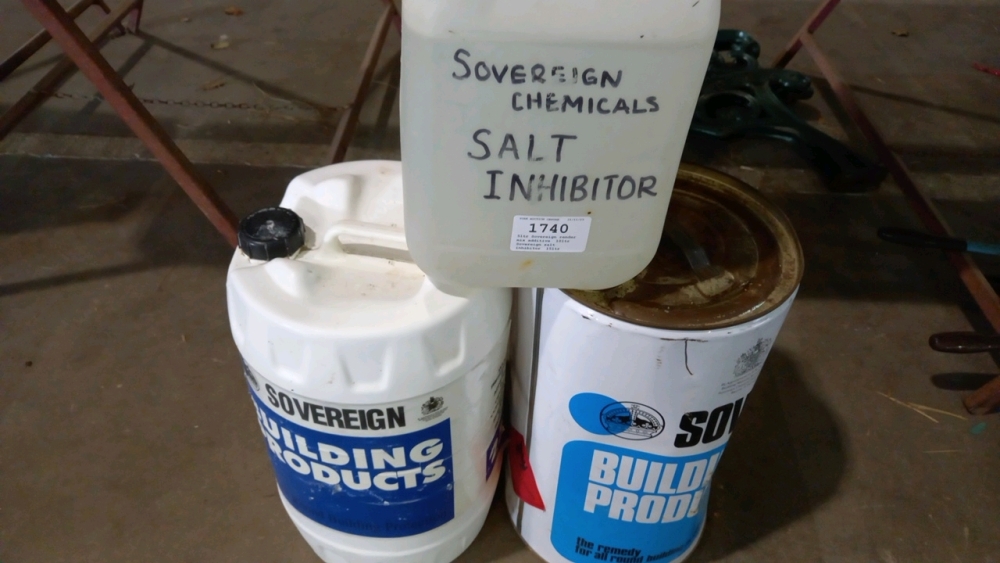 5ltr Sovereign render mix additive, 10ltr Sovereign salt inhibitor ...