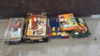 1976 Scalextric Superspeed and 4 boxed 1970s vintage Meccano kits